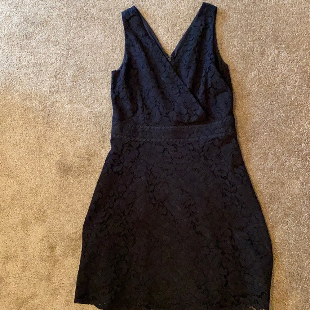 Sz 4 Loft Black lace dress